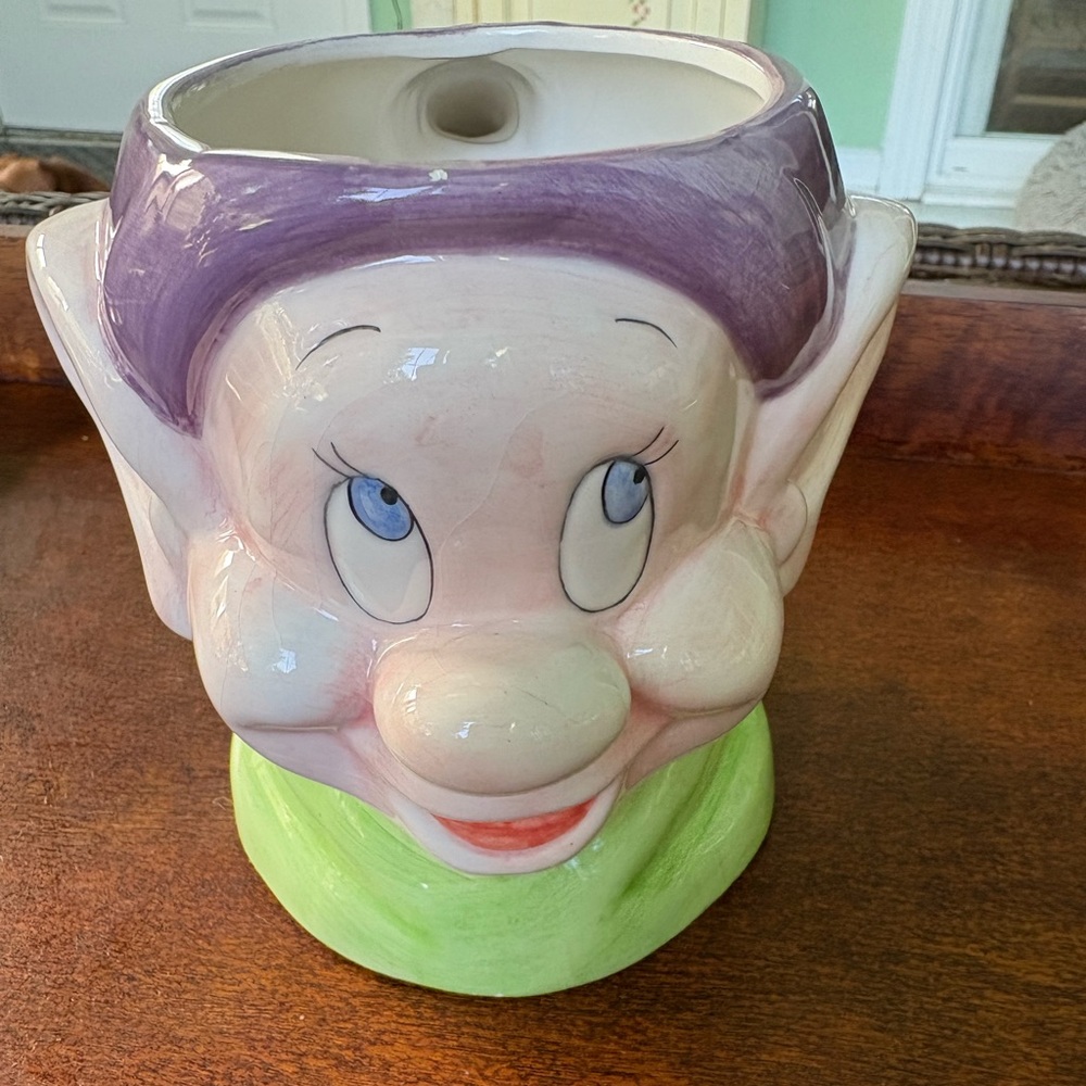 Disney ceramic 3-D Dopey Mug EUC colorful